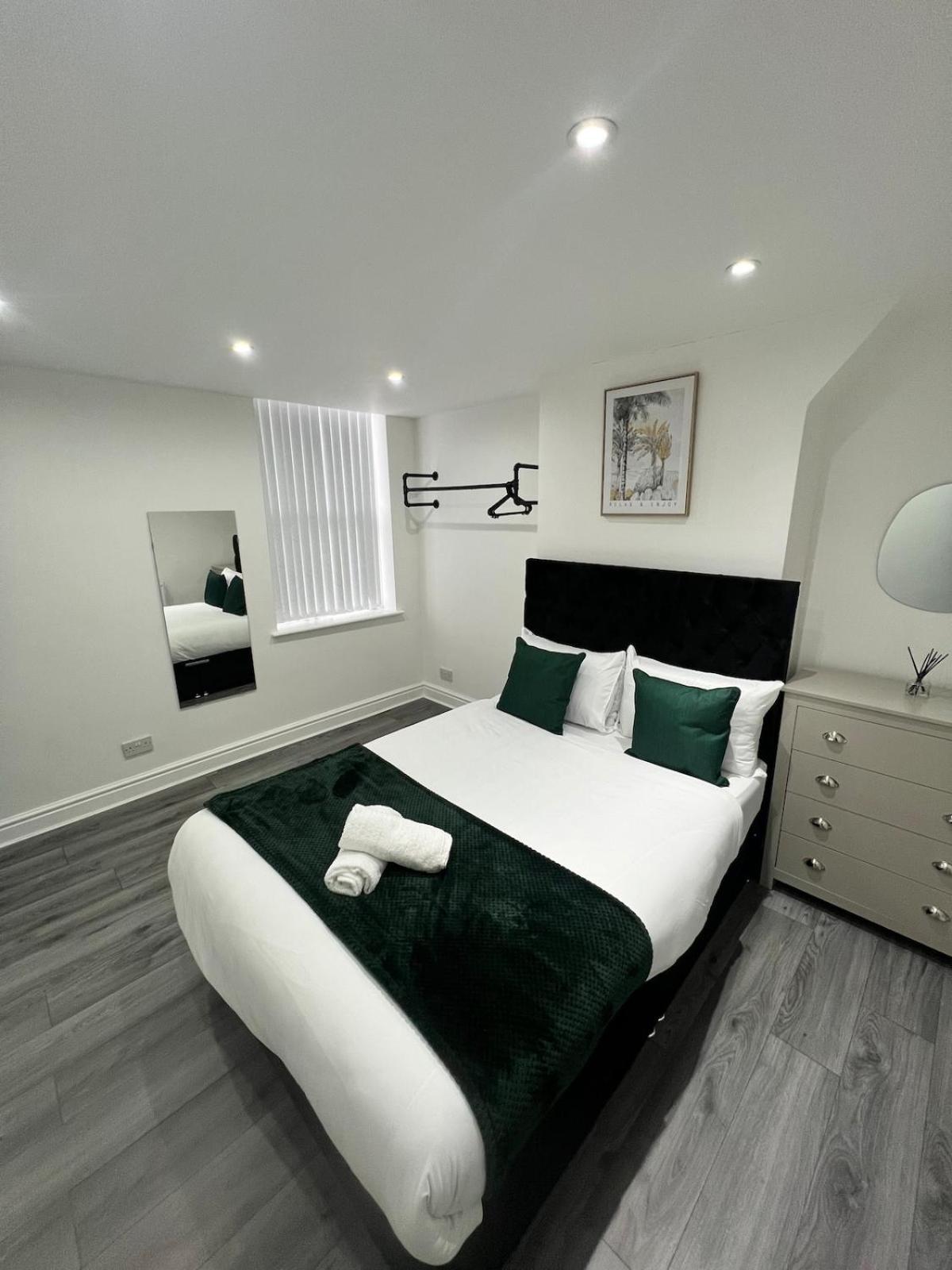 Contractors Dream, 4 Bedroom 2 Bathroom Liverpool Eksteriør bilde