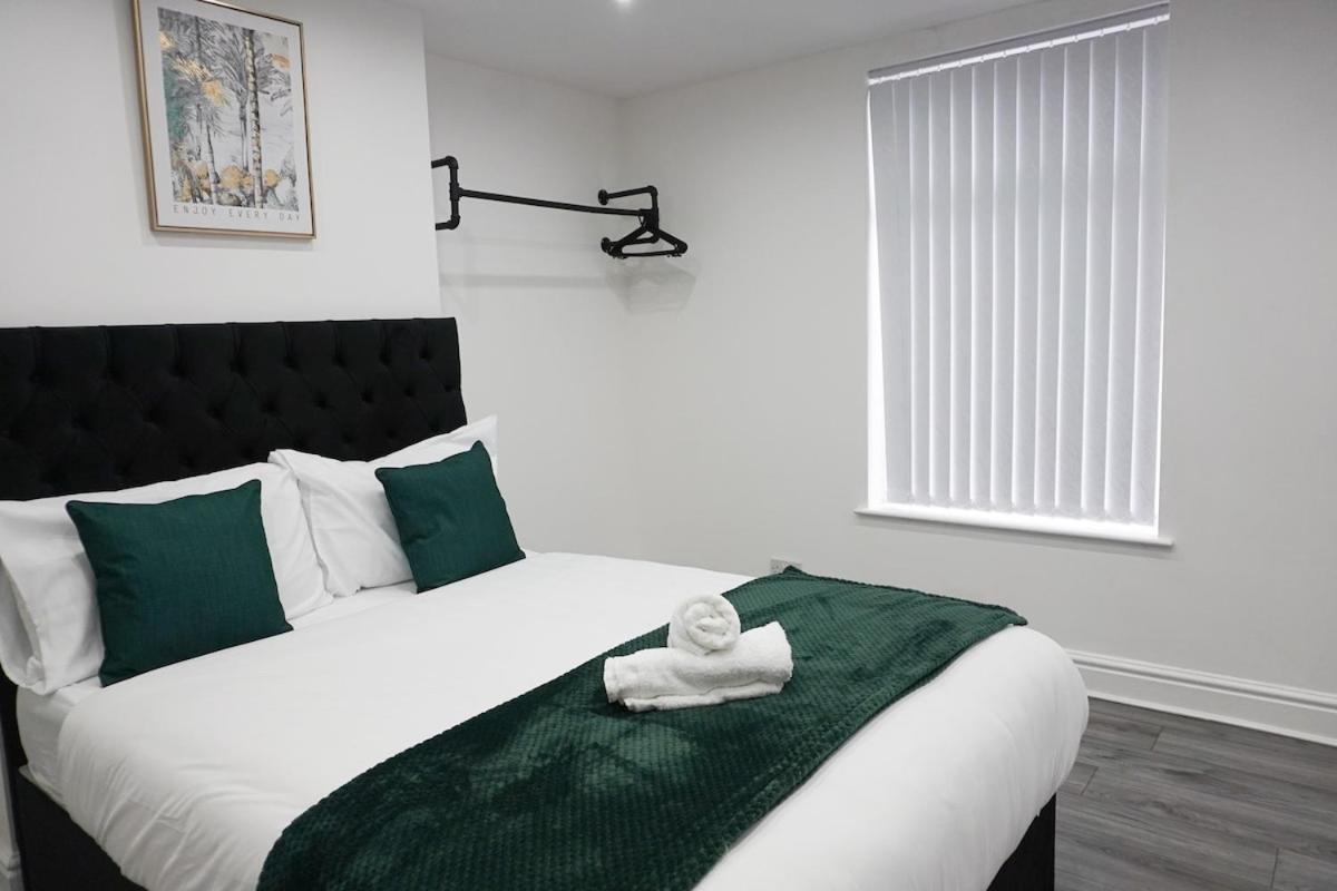 Contractors Dream, 4 Bedroom 2 Bathroom Liverpool Eksteriør bilde