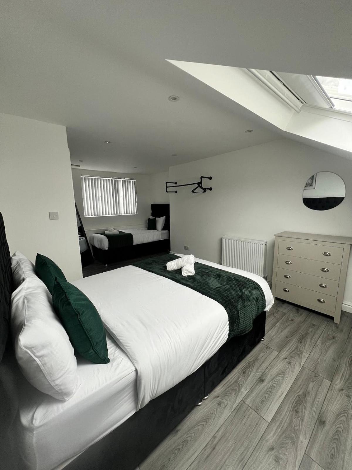 Contractors Dream, 4 Bedroom 2 Bathroom Liverpool Eksteriør bilde