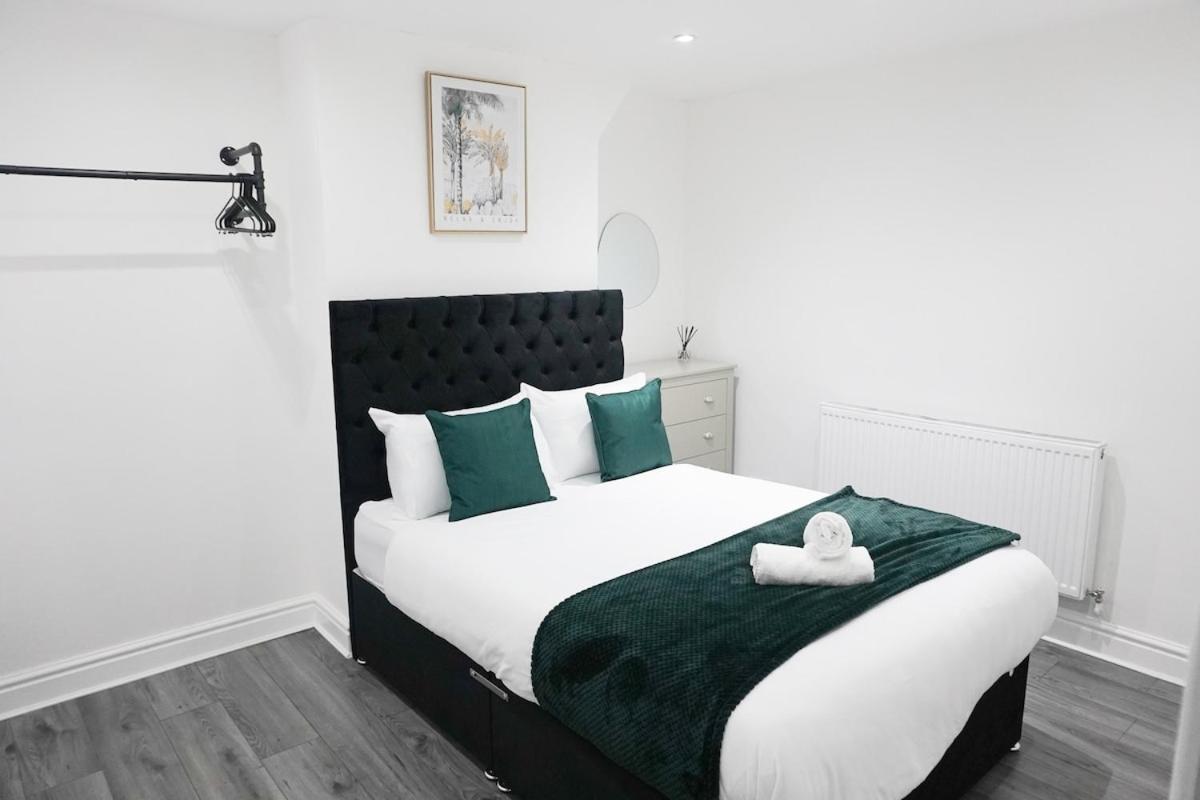 Contractors Dream, 4 Bedroom 2 Bathroom Liverpool Eksteriør bilde